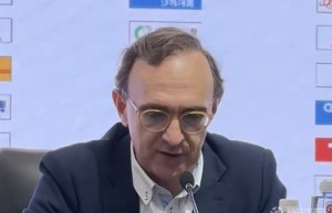 客负吉林，乌戈：今天手感确实不好，我们应该打得更有侵略性