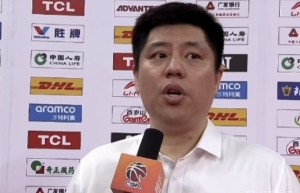 潘江：胜利源于态度和专注度，刘传兴颈椎受伤已经去医院检查