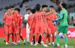 热议国足开门红：国足很自信有拼劲，邵佳一首秀可打9分
