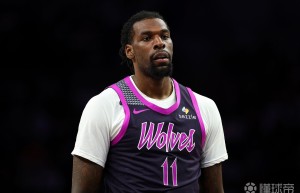 NBA官方：森林狼前锋里德质疑裁判的公正性，罚款5万美元